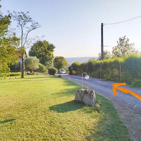 Domaine De La Crete Zen 아파트 *